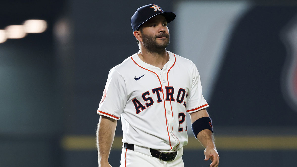 Houston Astros second baseman Jose Altuve (27) walks on the field before the game against the Cincinnati Reds at Daikin Park.