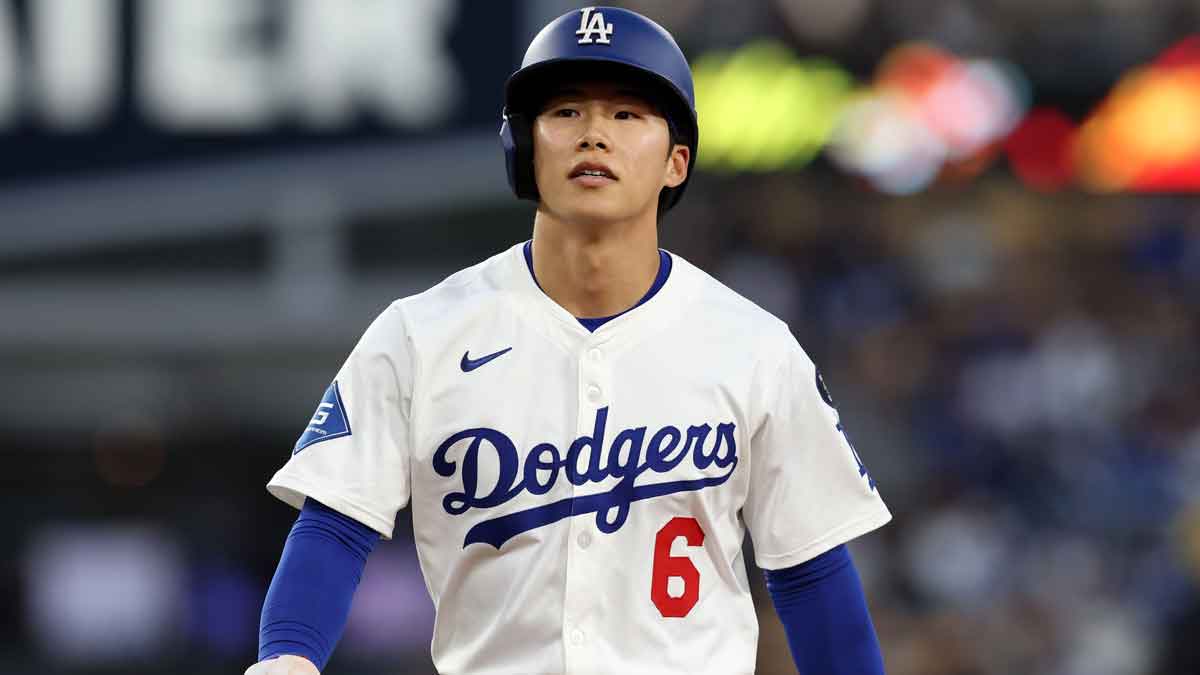 Los Angeles Dodgers second base Hyeseong Kim (6) against the Athletics during the third inning at Dodger Stadium.