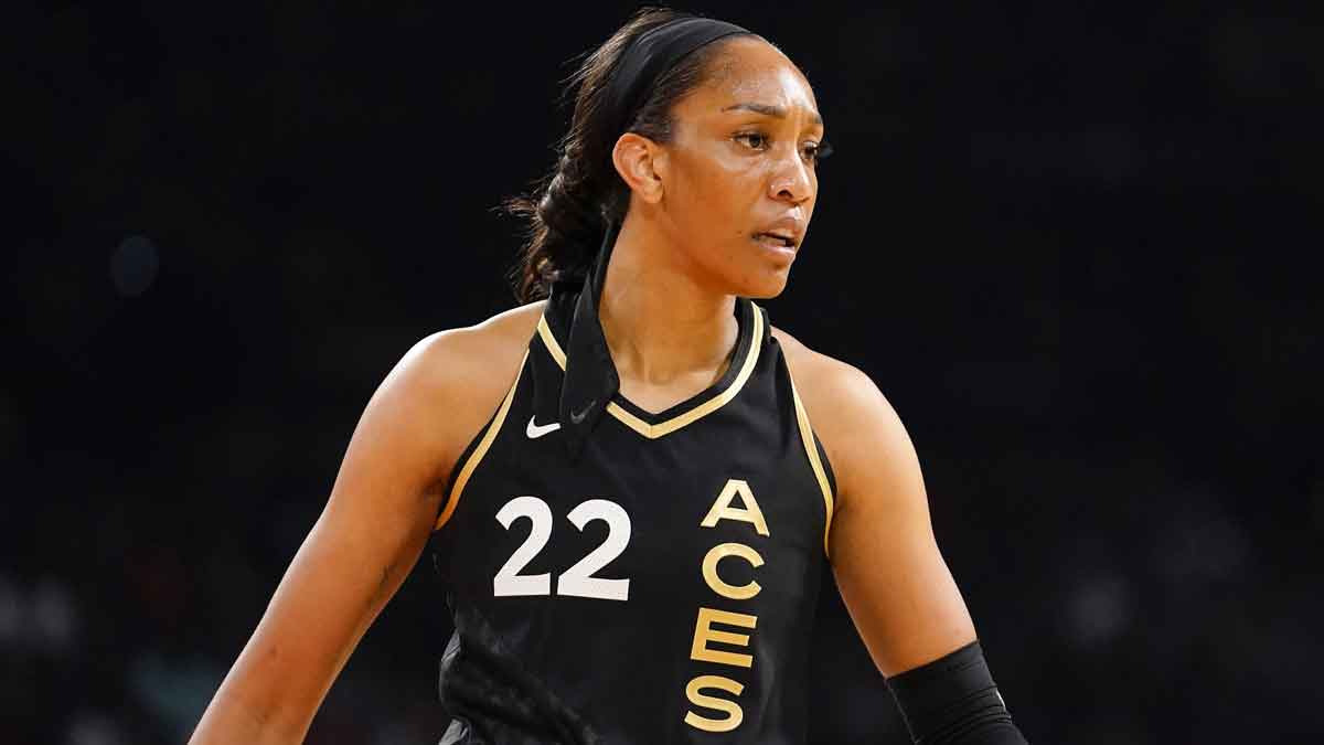 Aces news: Paige Bueckers debut, Arike Ogunbowale homecoming spoiled