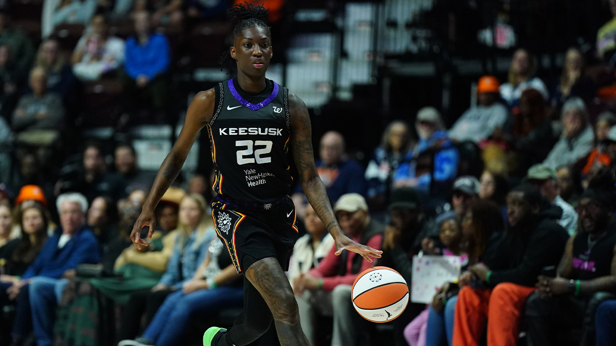 Connecticut Sun guard Saniya Rivers (22) returns the ball against the Las Vegas Aces in the second half at Mohegan Sun Arena.
