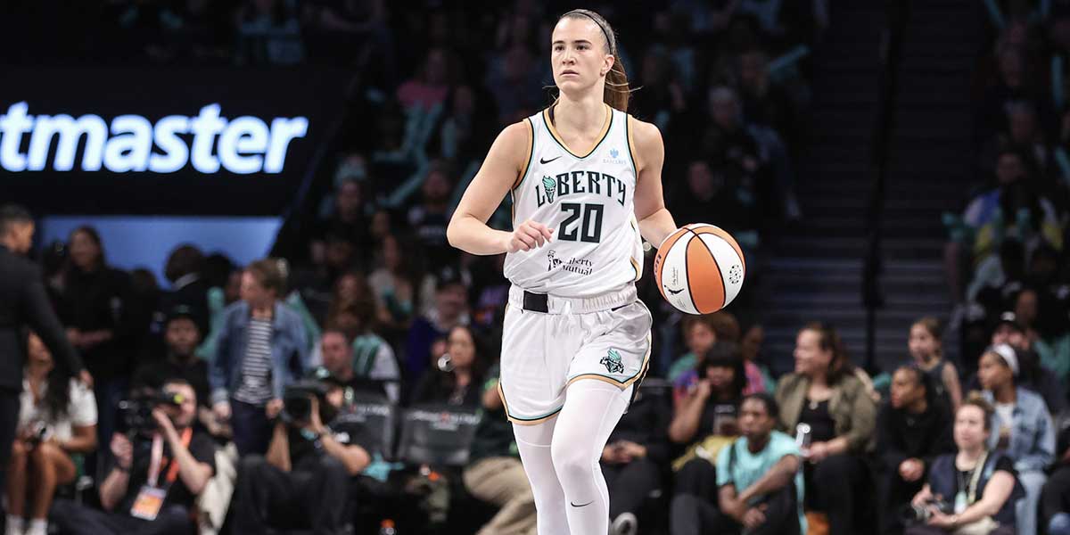 New York Liberty guard Sabrina Ionescu (20) brings the ball up court in the fourth quarter against the Golden State Valkyries at Barclays Center.