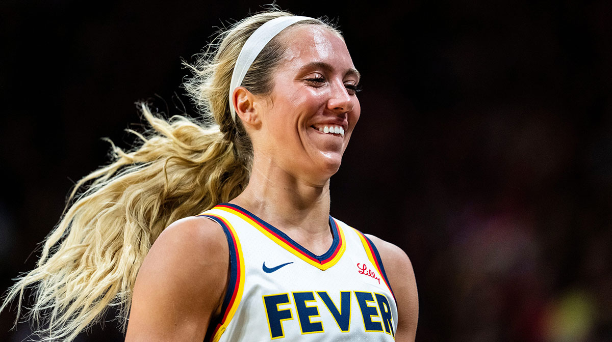 Indiana Fever Lexie Hull (10) smiles Sunday, May 4, 2025, during a preseason game between the Indiana Fever and the Brazil national team at Carver-Hawkeye Arena in Iowa City. The Indiana Fever defeated the Brazilian National Team, 108-44. Mandatory Credit: © Grace Smith/IndyStar / USA TODAY NETWORK via Imagn Images