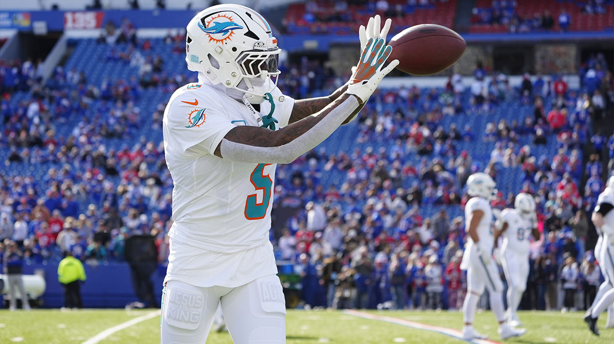 Miami Dolphins cornerback Jalen Ramsey (5) warms up prior to the game against the Buffalo Bills at Highmark Stadium.