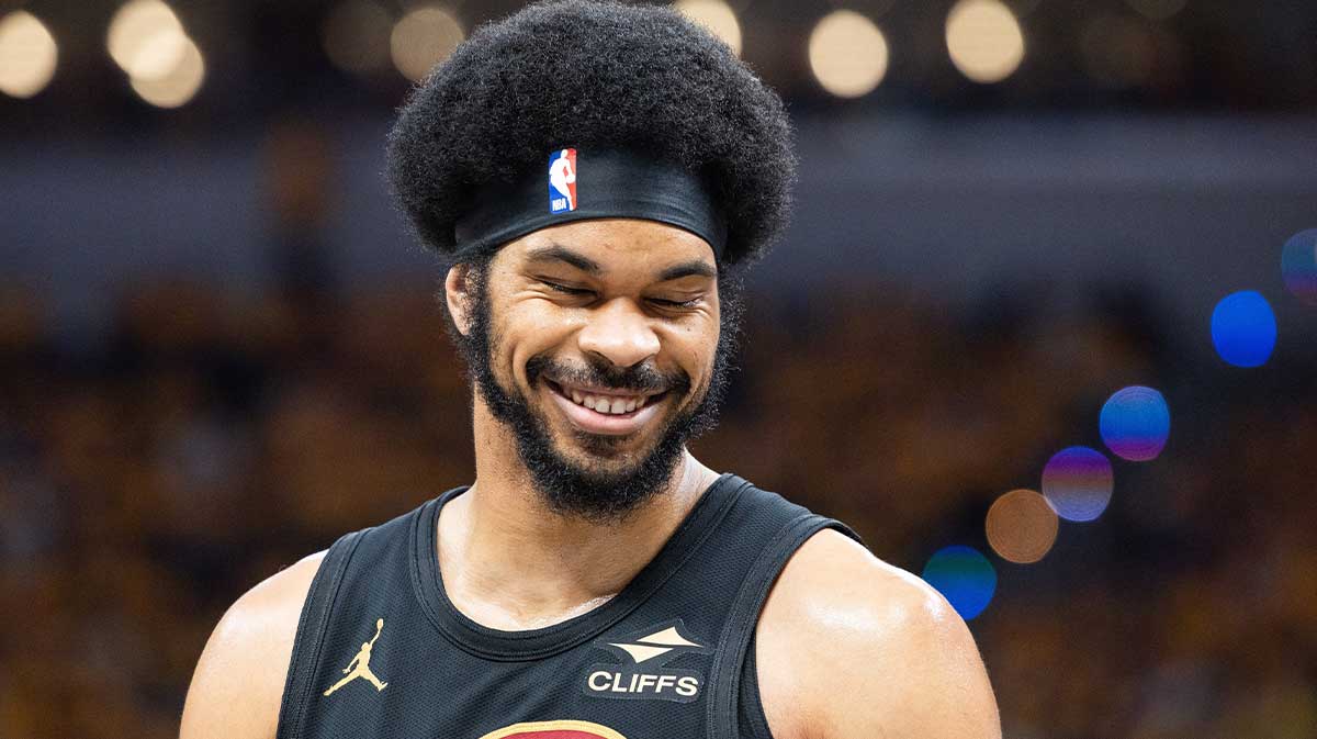Cleveland Cavaliers center Jarrett Allen (31) during game three of the second round for the 2025 NBA Playoffs against the Indiana Pacers at Gainbridge Fieldhouse.