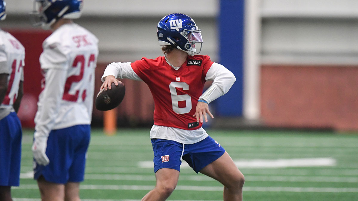 May 9, 2025; East Rutherford, NJ, USA; New York Giants quarterback Jaxson Dart (6) throws a pass during rookie minicamp at Quest Diagnostics Training Center. Mandatory Credit: John Jones-Imagn Images. Giants head coach Brian Daboll is impressed with Jaxon Dart's preparation for rookie minicamp.