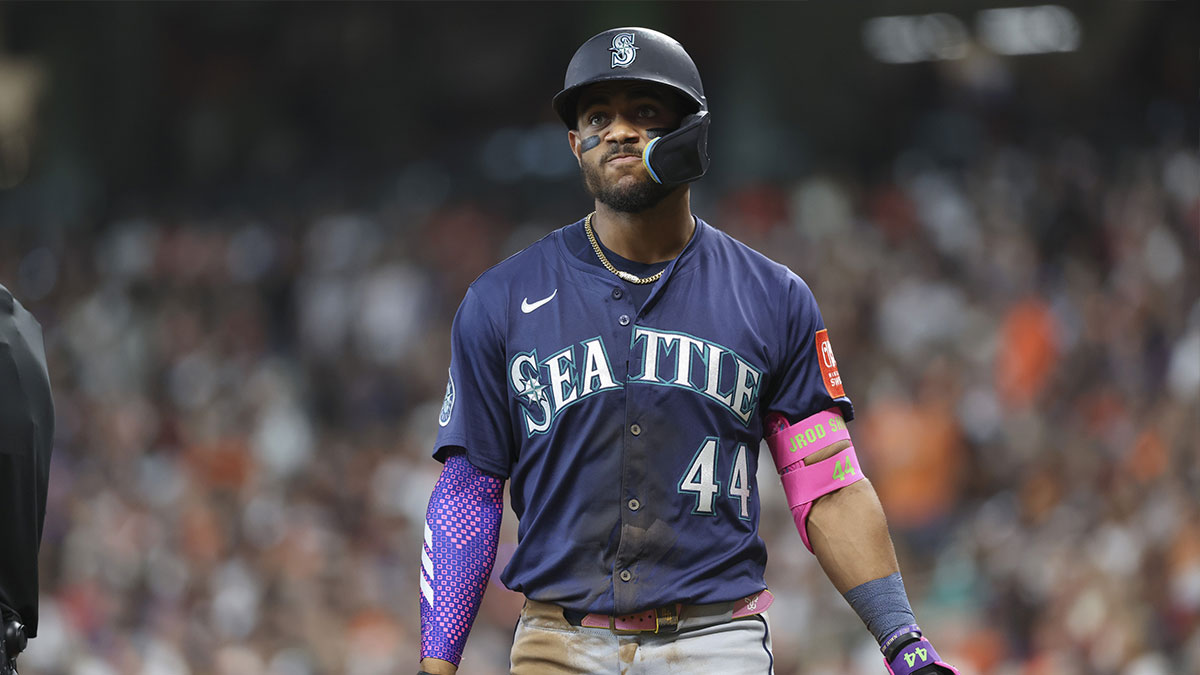 May 24, 2025; Houston, Texas, USA; Seattle Mariners center fielder Julio Rodriguez (44) reacts after a pitch during the eighth inning against the Houston Astros at Daikin Park. Mandatory Credit: Troy Taormina-Imagn Images