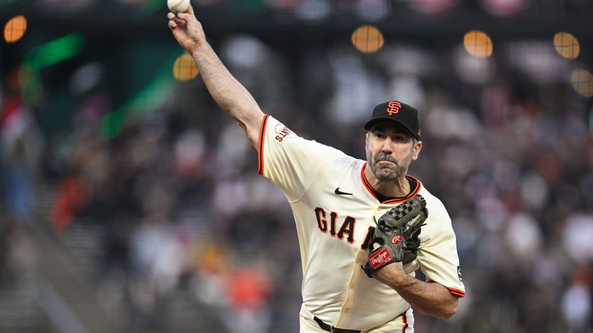 San Francisco Giants starting pitcher Justin Verlander (35) throws against the Colorado Rockies in the third inning at Oracle Park.