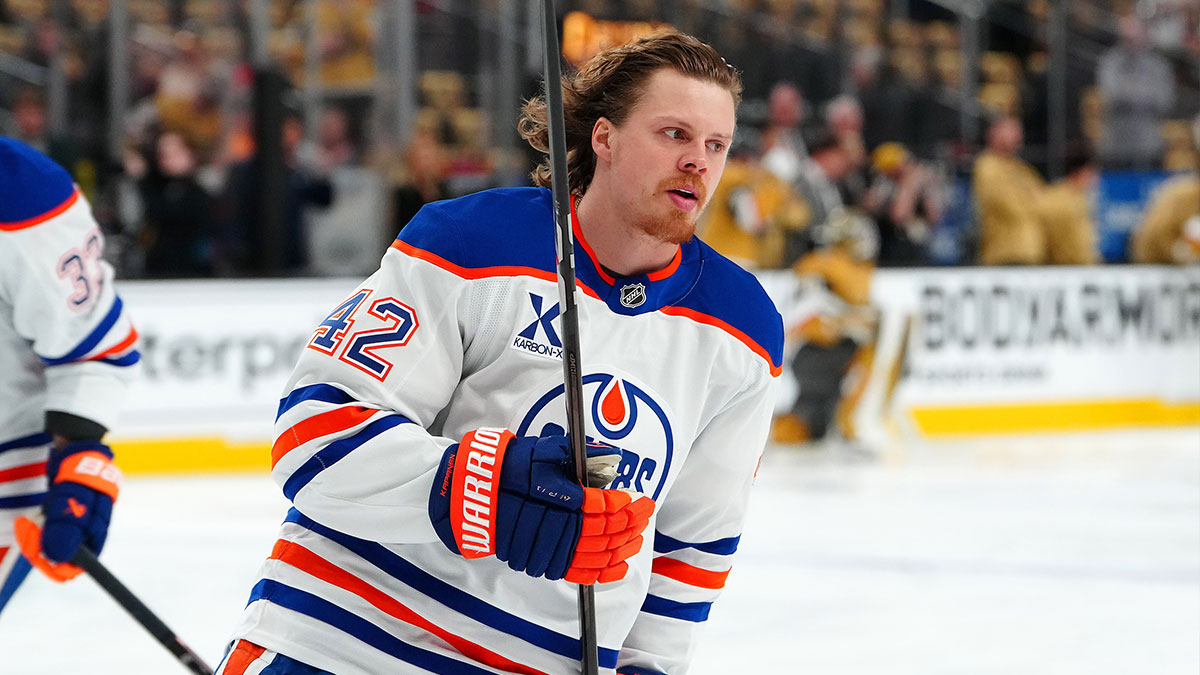Edmonton Oilers right wing Kasperi Kapanen (42) warms up before game one against the Vegas Golden Knights in the second round of the 2025 Stanley Cup Playoffs at T-Mobile Arena.