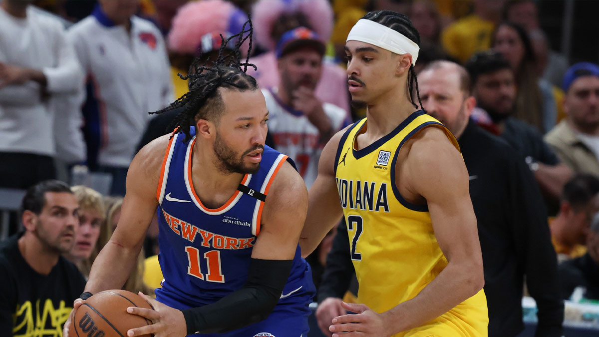 Indiana Pacers guard Andrew Nembhard (2) defends against New York Knicks guard Jalen Brunson (11) in the second quarter during game six of the eastern conference finals for the 2025 NBA Playoffs at Gainbridge Fieldhouse.
