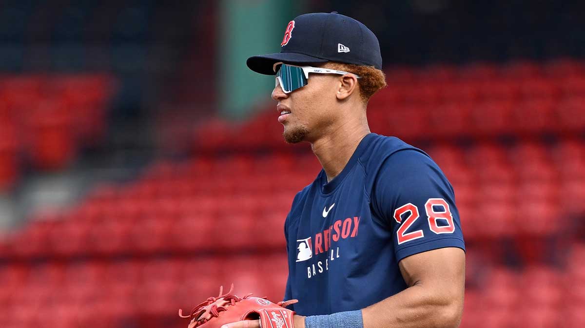 Boston Red Sox second baseman Kristian Campbell (28) warms up before a game against the Atlanta Braves at Fenway Park.