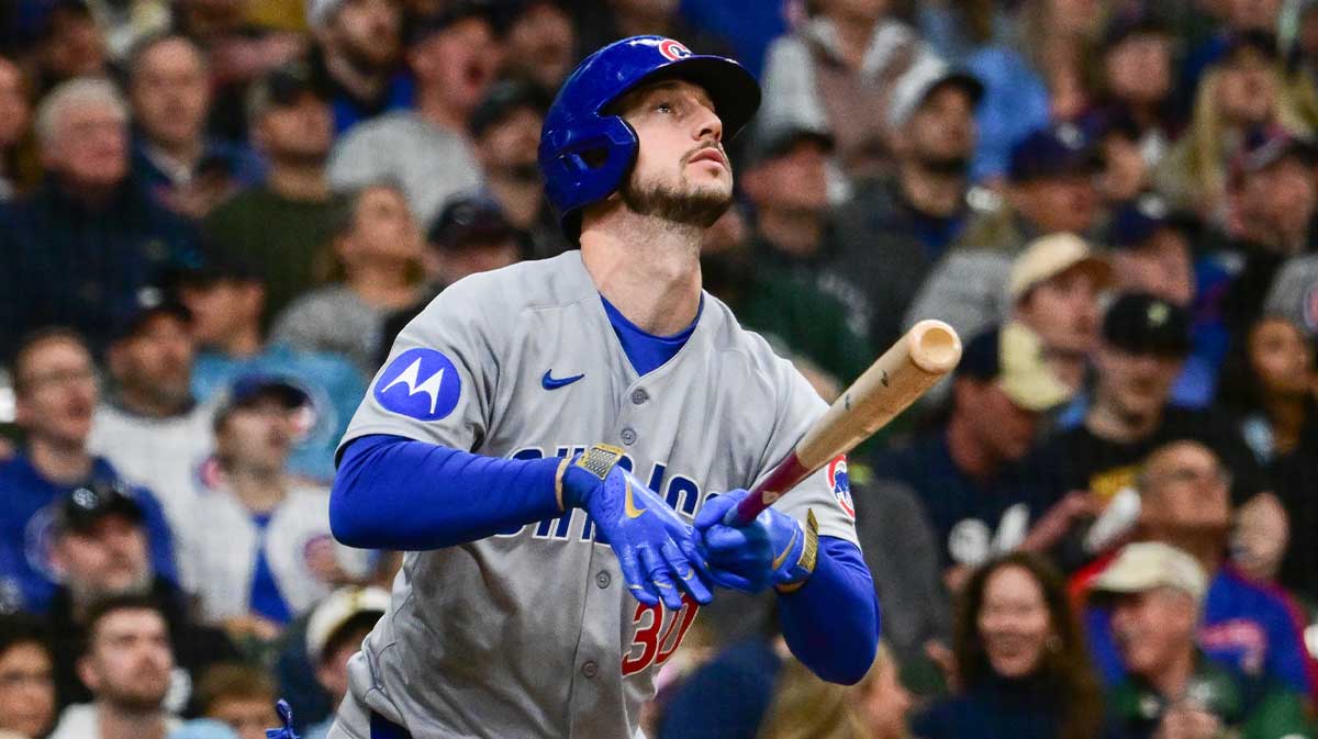 Chicago Cubs right fielder Kyle Tucker (30) hits a solo home run in the fifth inning against the Milwaukee Brewers at American Family Field.