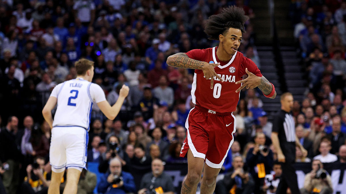 Alabama Crimson Tide guard Labaron Philon (0) celebrates after making a three pointer during the first half added in the East Regional final of the 2025 NCAA tournament at Prudential Center.