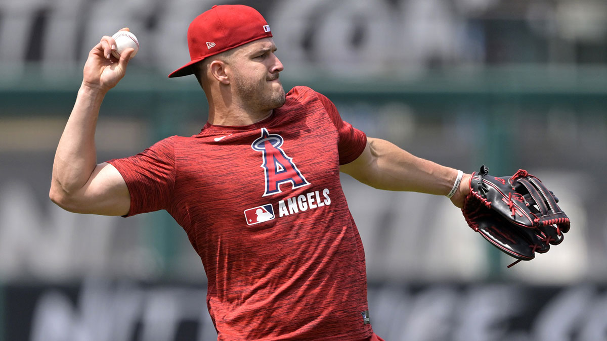 Los Angeles Angels right fielder Mike Trout (27) works out on the field prior to the game against the New York Yankees at Angel Stadium.