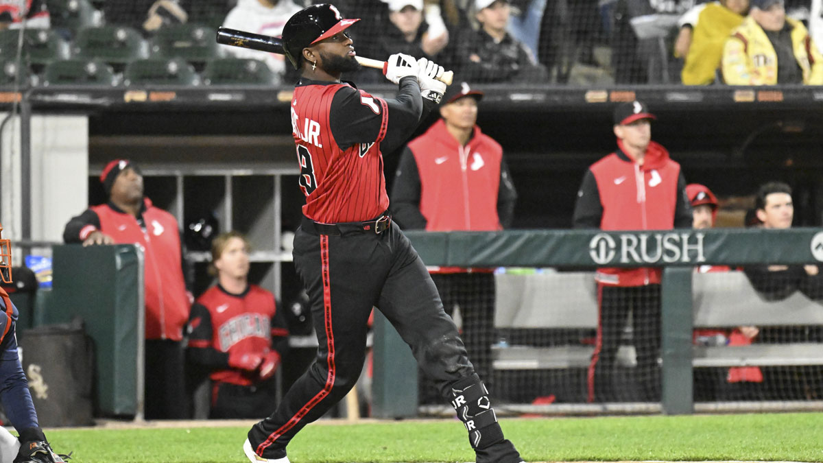 Chicago White Sox outfielder Luis Robert Jr. (88) hits a home run against the Houston Astros during the fifth inning at Rate Field.