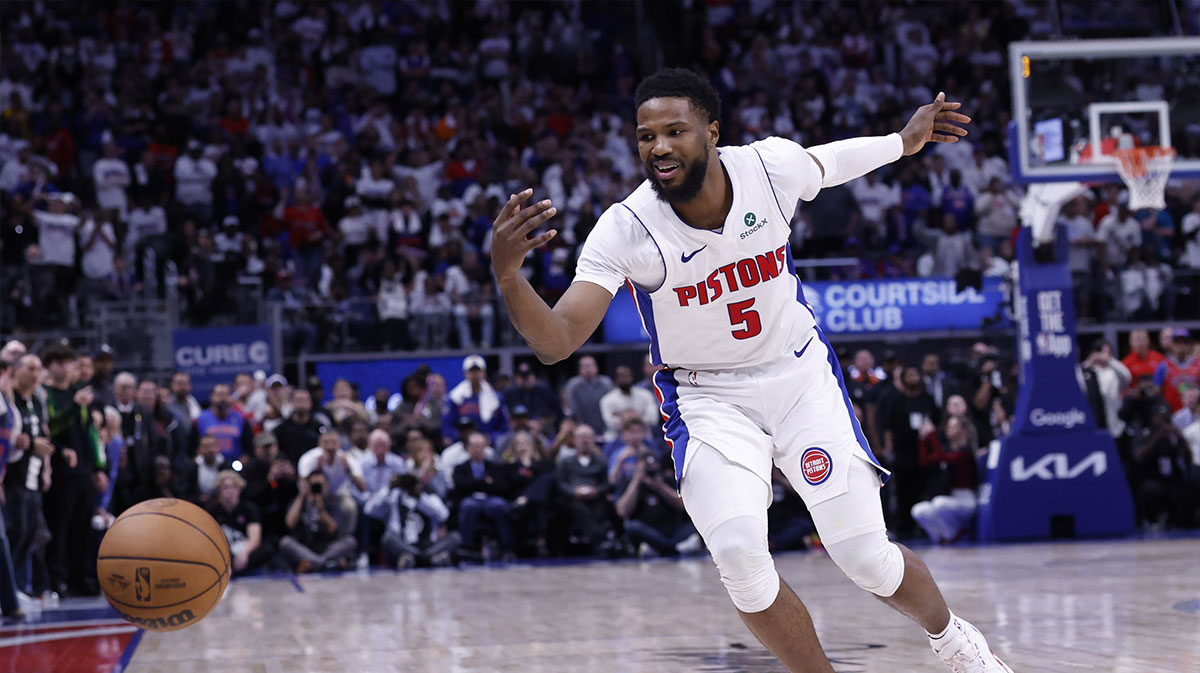 Detroit Pistons guard Malik Beasley (5) loose the ball in the fourth quarter against the New York Knicks during game six of first round for the 2024 NBA Playoffs at Little Caesars Arena.
