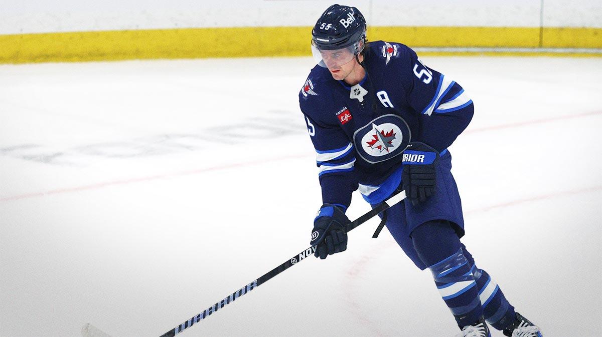 Jets’ Scott Arniel, Jim Montgomery trade barbs over Mark Scheifele injury