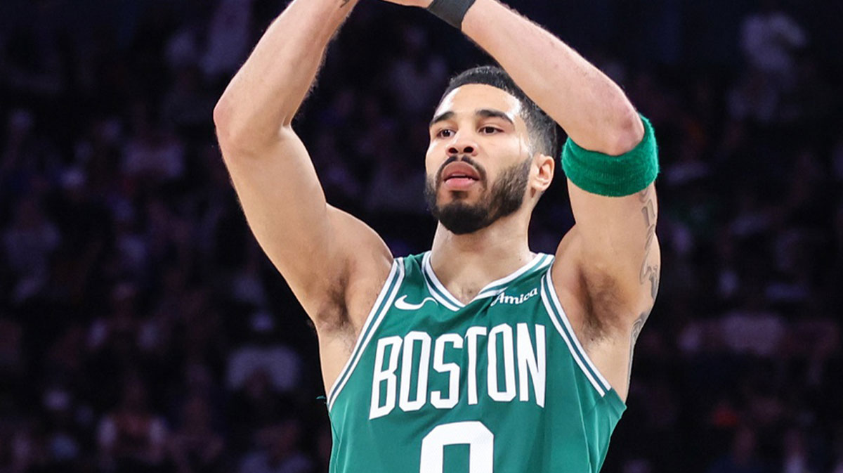 Celtics fans in shambles seeing Jayson Tatum in wheelchair