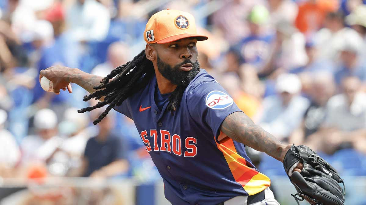 Houston Astros pitcher Miguel Castro throws a pitch during the third inning against the New York Mets.