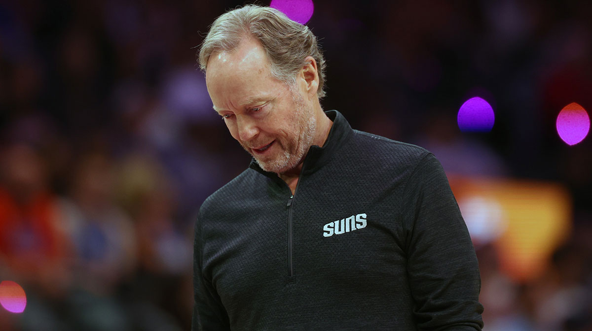 Suns rumors: 2 Mike Budenholzer replacement candidates with NBA head coaching experience