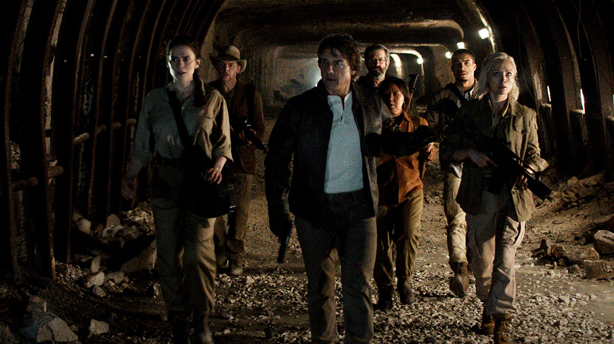 Hayley Atwell, Simon Pegg, Tom Cruise, Rolf Saxon, Lucy Tulugarjuk, Greg Tarzan Davis, and Pom Klementieff in Misison: Impossible — The Final Reckoning.