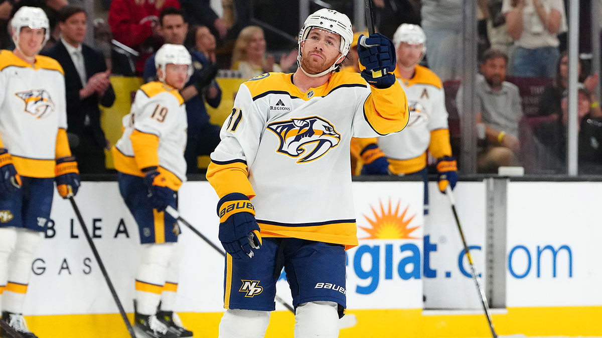 Nashville Predators center Jonathan Marchessault (81) salutes the crowd while being recognized for his return to play against the Vegas Golden Knights during the first period at T-Mobile Arena.