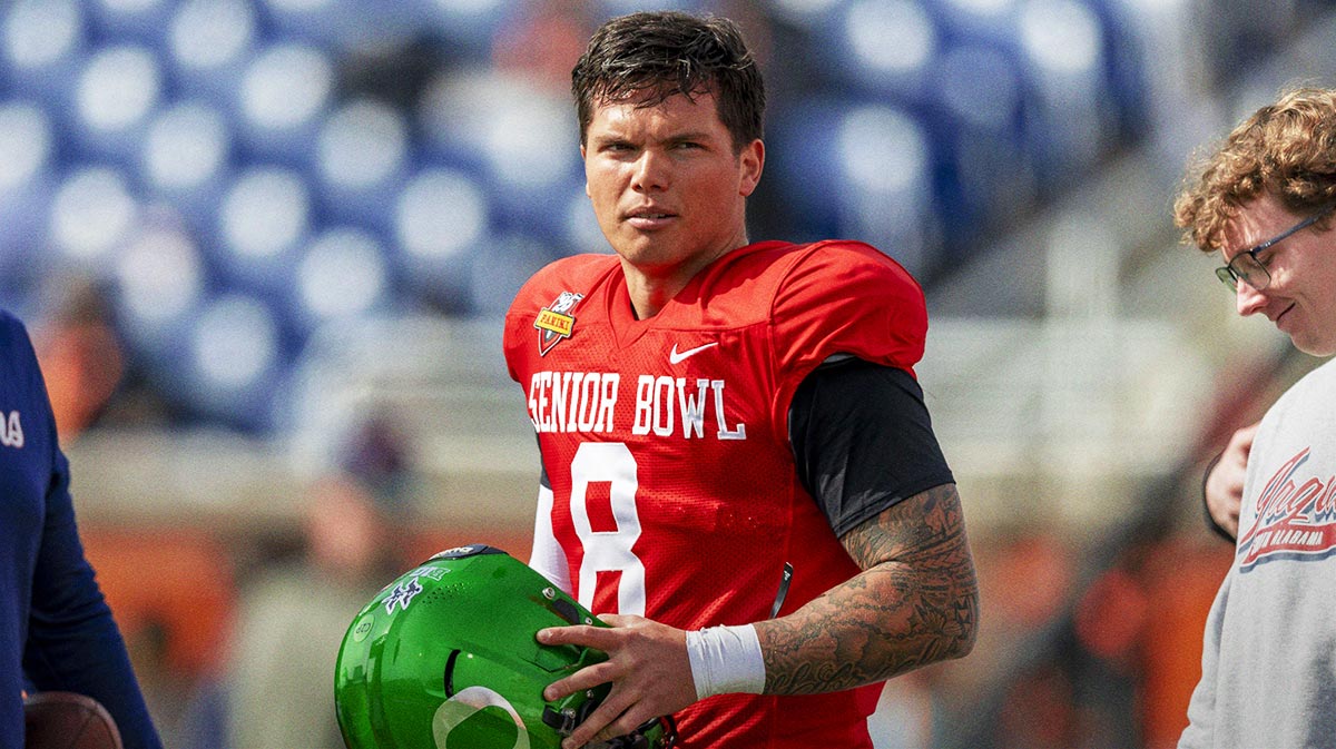 National team quarterback Dillon Gabriel of Oregon (8) pauses after practice during Senior Bowl practice for the National team at Hancock Whitney Stadium.