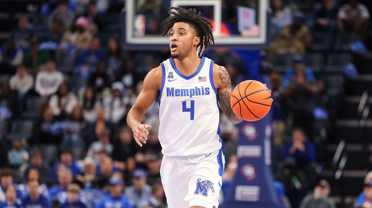 Memphis Tigers guard PJ Haggerty (4) dribbles against the Florida Atlantic Owls during the first half at FedExForum.