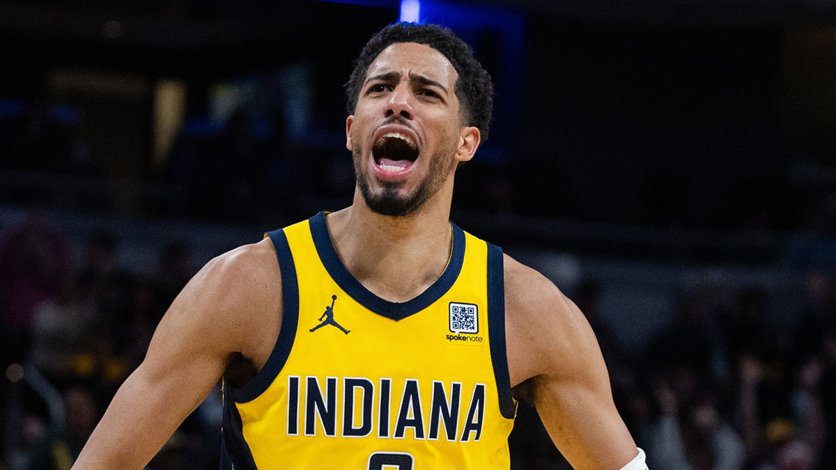 Indiana Pacers guard Tyrese Haliburton (0) celebrates the game winning basket in the second half against the Sacramento Kings at Gainbridge Fieldhouse.