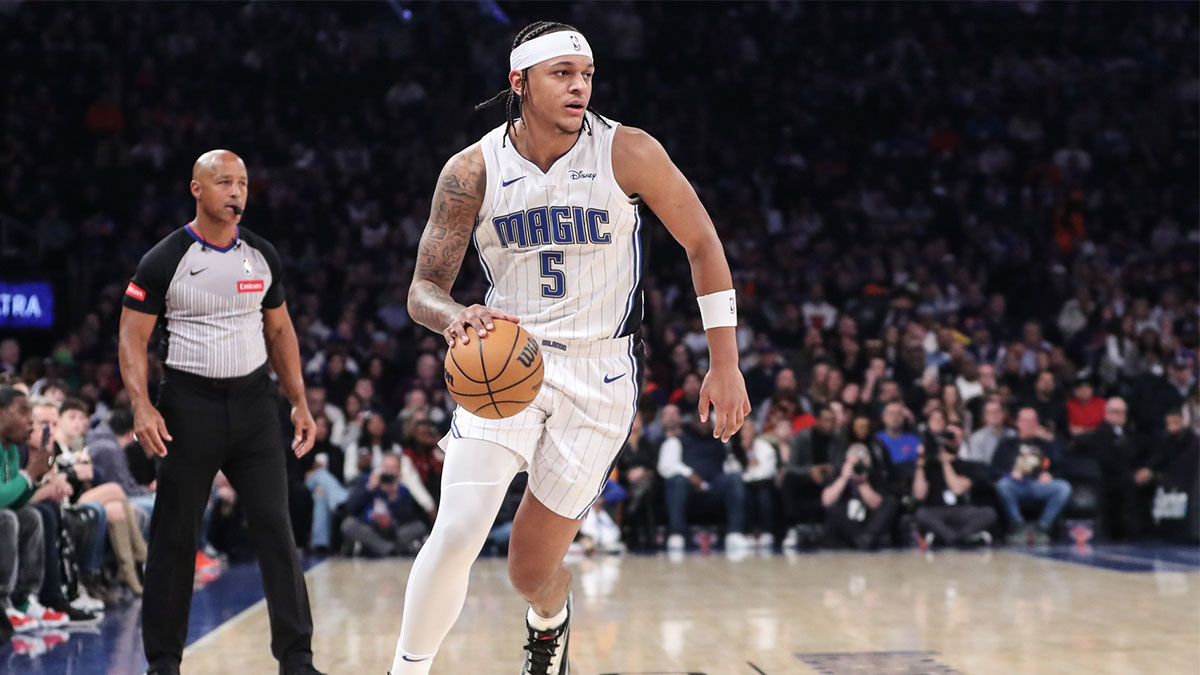 Orlando Magic forward Paolo Banchero (5) looks to drive to the basket in the first quarter against the New York Knicks at Madison Square Garden