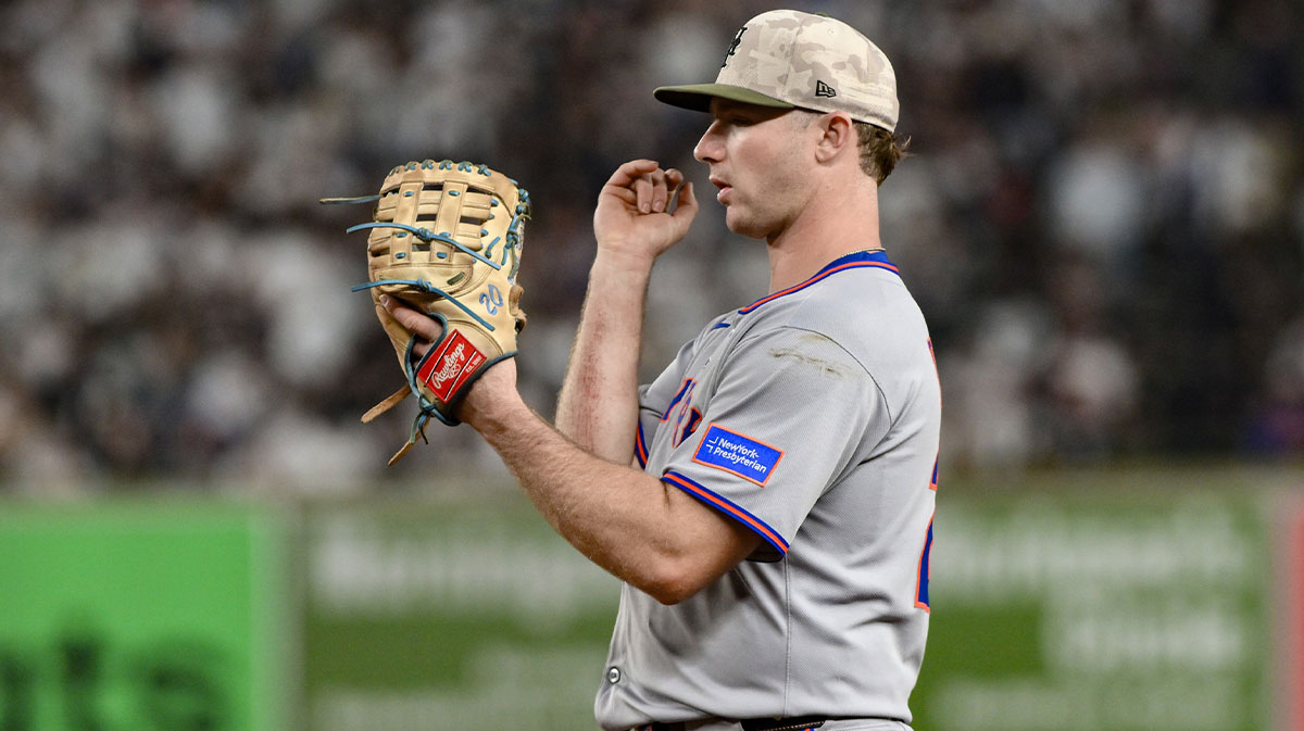 New York Mets first baseman Pete Alonso (20) looks on from first base during the sixth inning against the New York Yankees at Yankee Stadium.