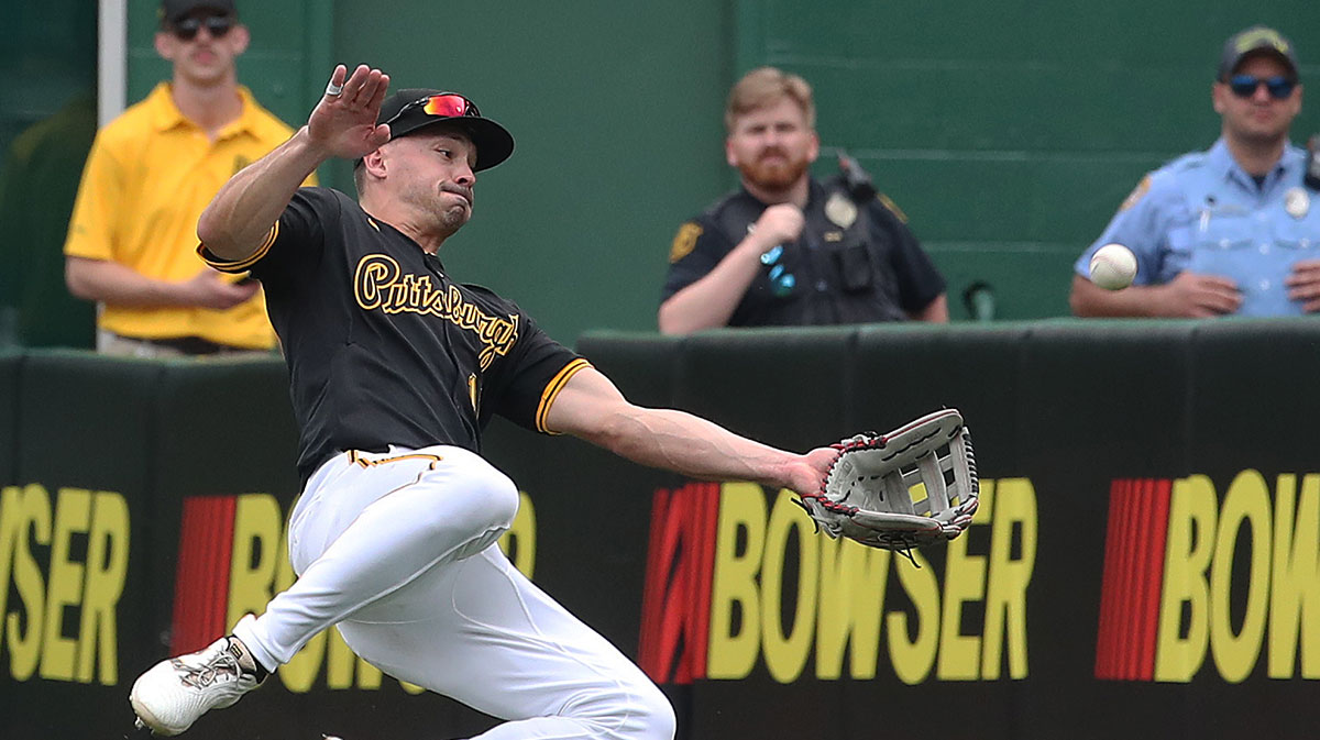 Pirates fan who fell 21 feet takes literal major ‘steps’ in ‘long’ recovery