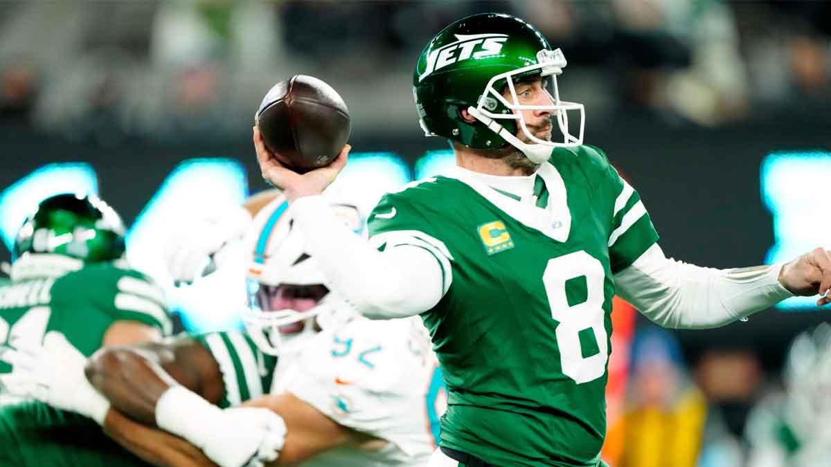 New York Jets quarterback Aaron Rodgers (8) may have played his last game for Gang Green, Sunday January 5, 2025, in East Rutherford.