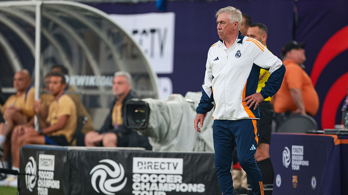 Real Madrid head coach Carlo Ancelotti looks on during the first half of an international friendly against Barcelona at MetLife Stadium