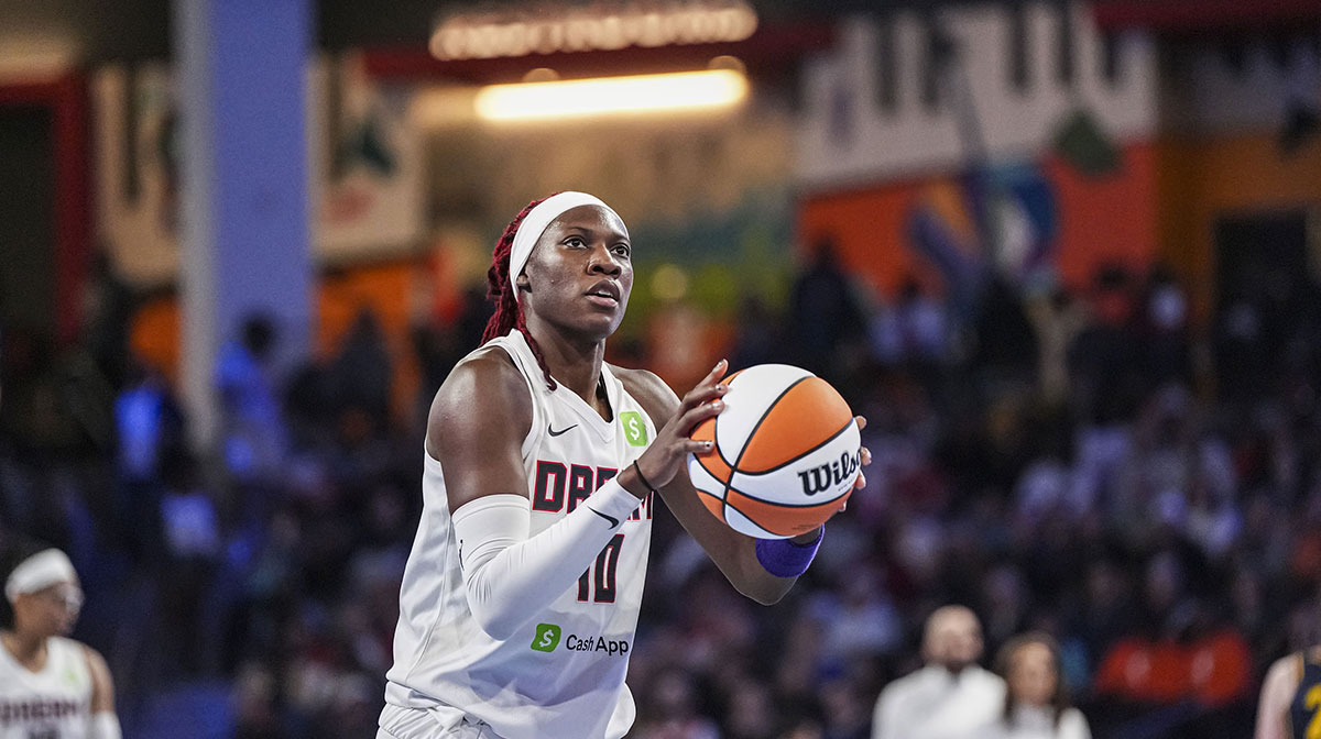Atlanta Dream guard Rhyne Howard (10) against the Indiana Fever at Gateway Center Arena @ College Park.