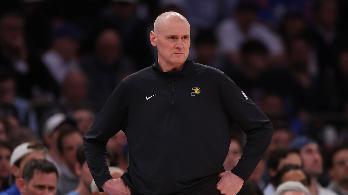 Indiana Pacers head coach Rick Carlisle looks on in the third quarter against the New York Knicks during game one of the eastern conference finals for the 2025 NBA Playoffs at Madison Square Garden