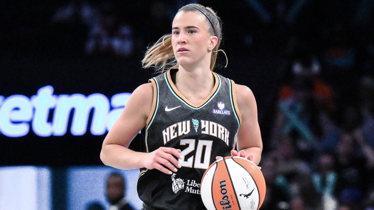 New York Liberty guard Sabrina Ionescu (20) brings the ball up court against the Golden State Valkyries during the second half at Barclays Center.