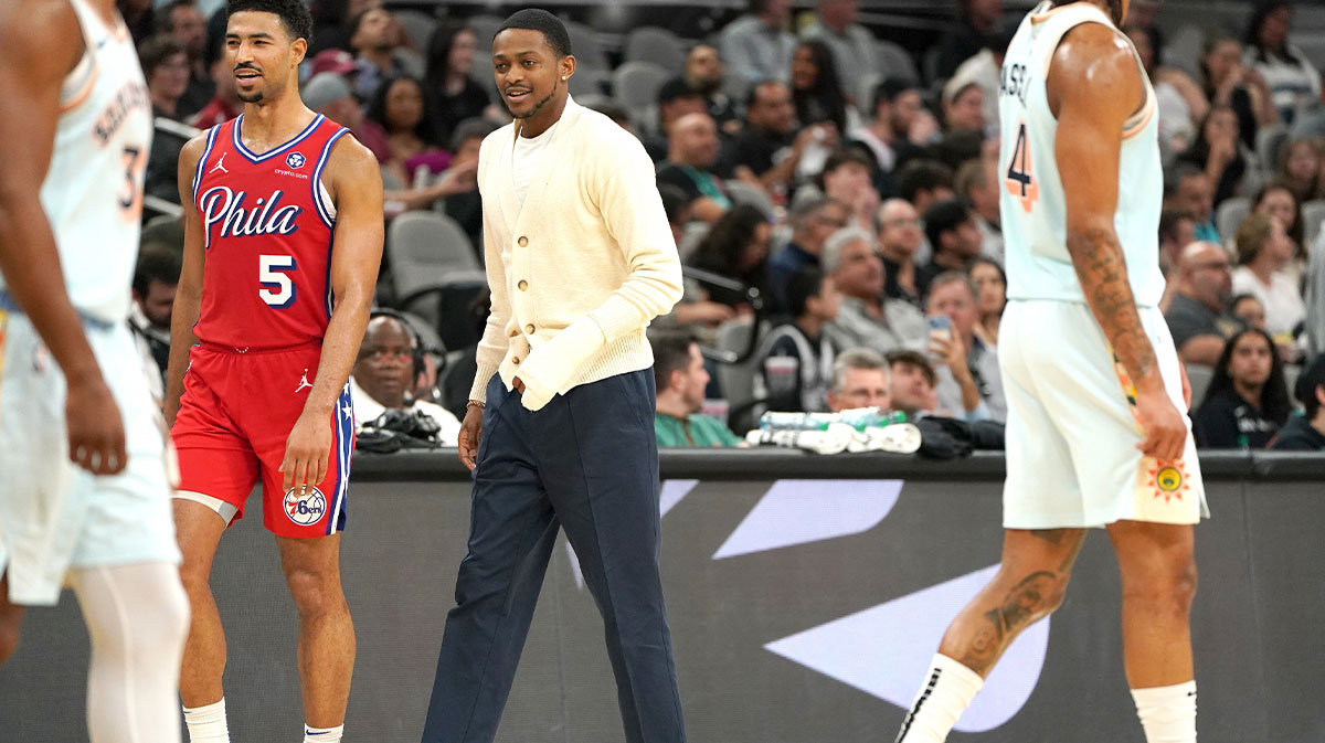 San Antonio Spurs guard De'Aaron Fox (4) watches from the side during the game against the Philadelphia 76ers at Frost Bank Center.
