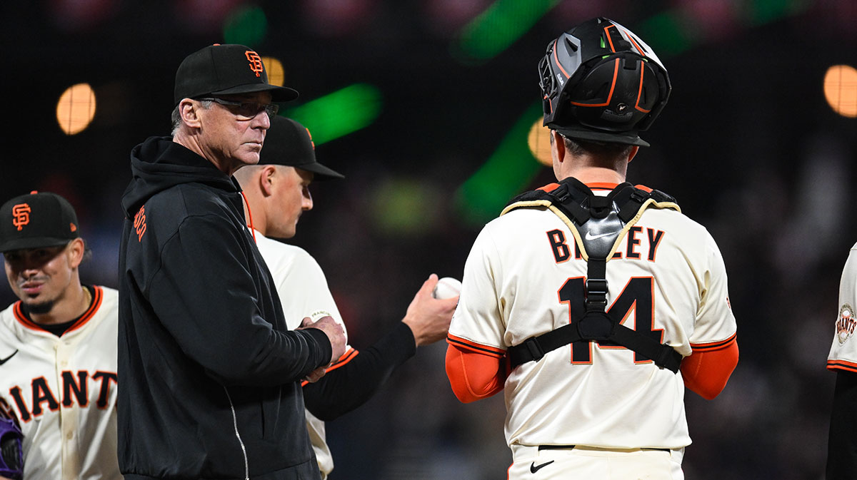 Giants add ex-Guardians, Orioles outfielder