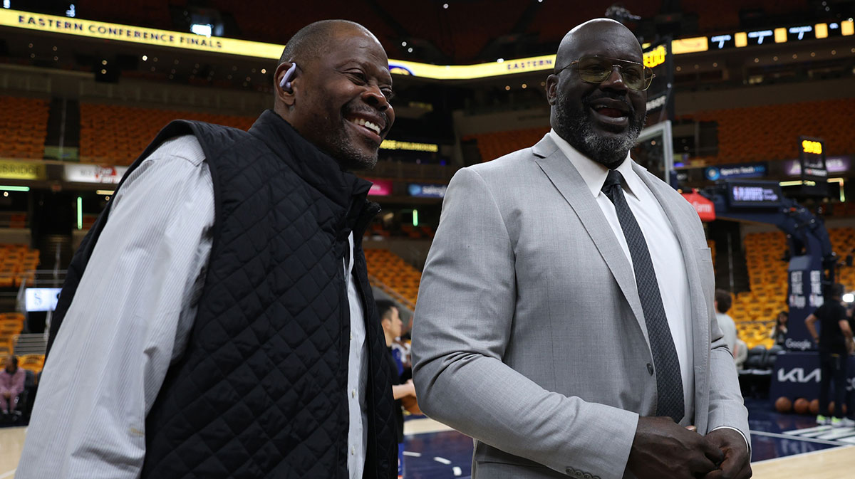 Shaquille O'Neal (right) talk prior to game three of the eastern conference finals for the 2025 NBA Playoffs at Gainbridge Fieldhouse. Mandatory Credit: 