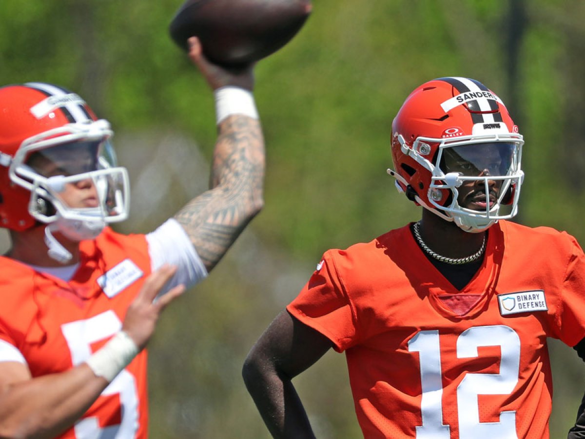 Browns news: ESPN projects Dillon Gabriel to put up better stats than  Shedeur Sanders as rookie