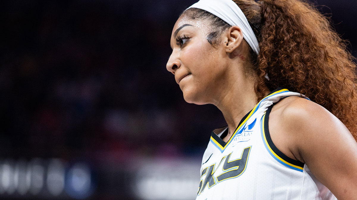 Chicago Sky forward Angel Reese in the first half against the Indiana Fever at Gainbridge Fieldhouse.