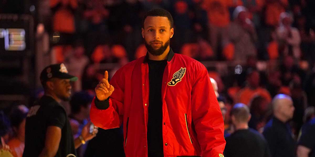 Golden State Warriors guard Stephen Curry stands on the court before the start of the game against the Minnesota Timberwolves during game four of the second round for the 2025 NBA Playoffs at Chase Center.