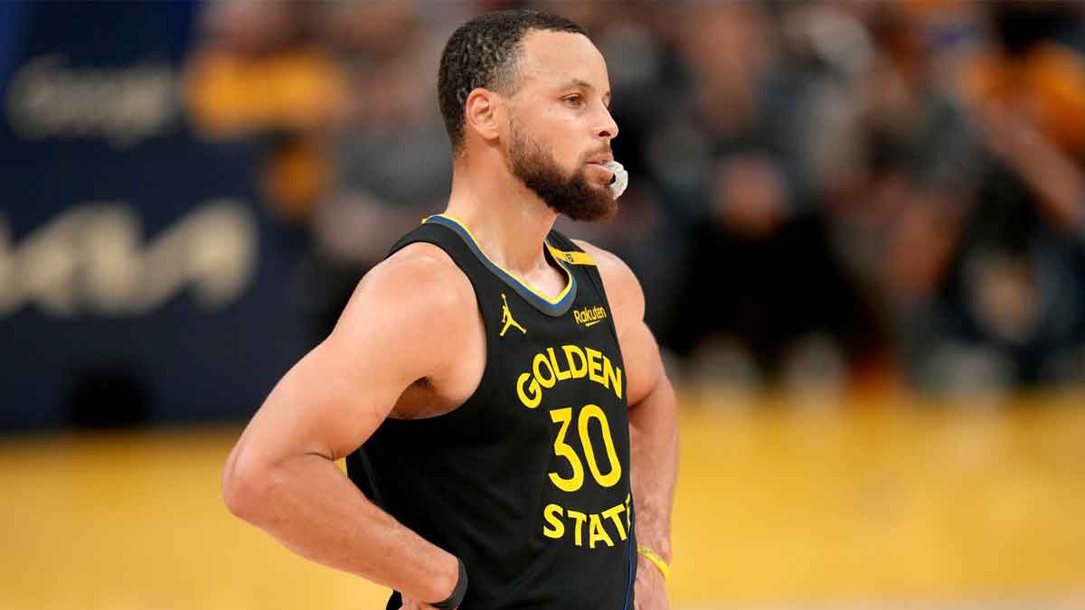 Golden State Warriors guard Stephen Curry (30) stands on the court during a break in the action against the Houston Rockets in the fourth quarter of game six of the first round for the 2025 NBA Playoffs at Chase Center.