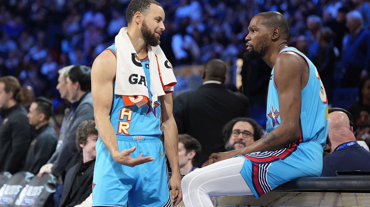 Shaq’s OGs guard Stephen Curry (30) of the Golden State Warriors and forward Kevin Durant (35) of the Phoenix Suns look on in the game against Chuck’s Global Stars during the 2025 NBA All Star Game at Chase Center.