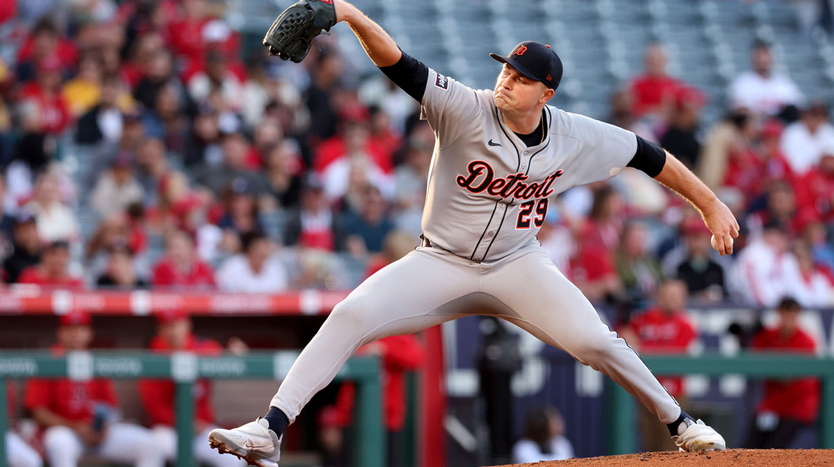 Detroit Tigers pitcher Tarik Skubal (29) throws during the 1st inning against the Los Angeles Angels at Angel Stadium.