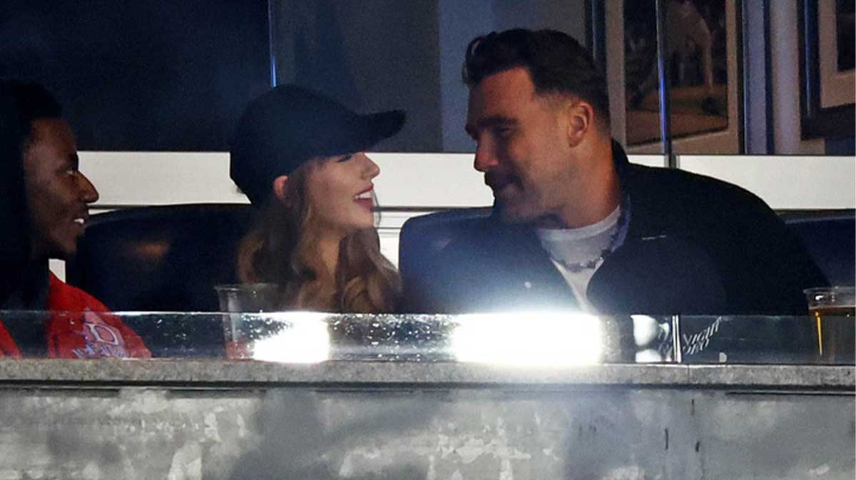 Taylor Swift Travis Kelce