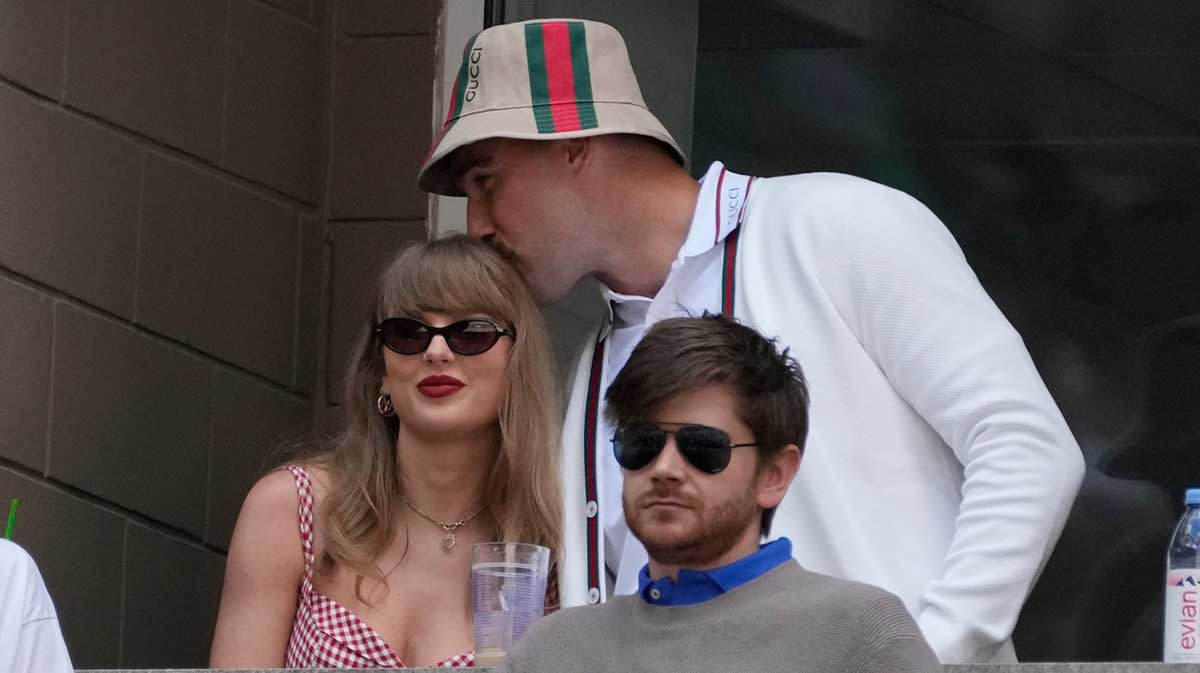 Taylor Swift Travis Kelce