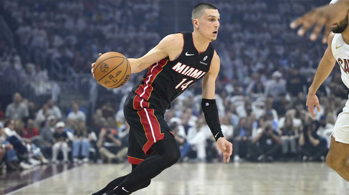 The goalkeeper of Miami Heat Tyler Herro (14) dribble against the Cleveland horsemen in the first quarter of the second match of the first round of the NBA 2025 qualifiers in Rocket Arena.