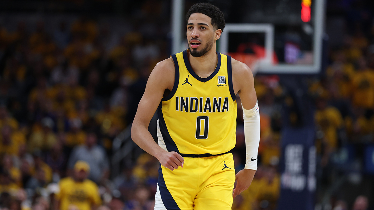 Indiana Pacers guard Tyrese Haliburton (0) reacts after shooting a three point basket during the second quarter against the New York Knicks of game four of the eastern conference finals for the 2025 NBA Playoffs at Gainbridge Fieldhouse.