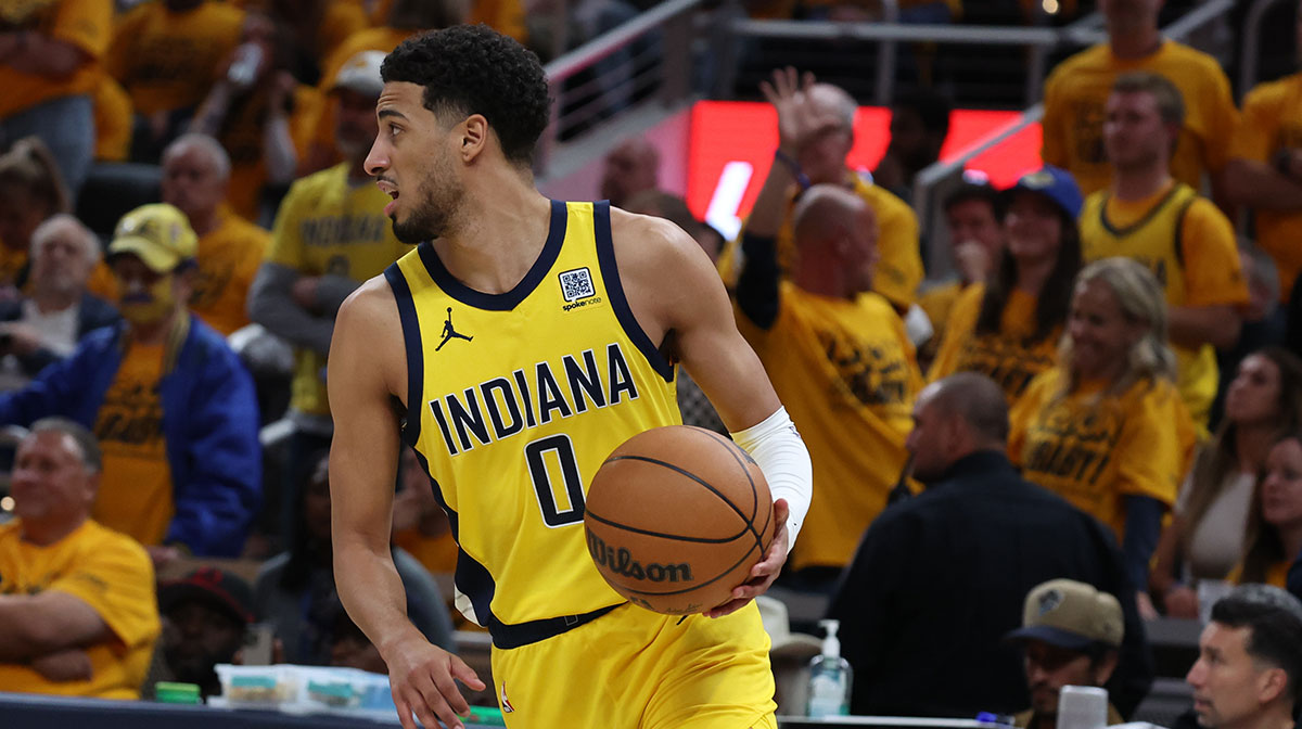 Indiana Pacers guard Tyrese Haliburton (0) dribbles downcourt during the second quarter against the New York Knicks during of game three of the eastern conference finals for the 2025 NBA Playoffs at Gainbridge Fieldhouse.